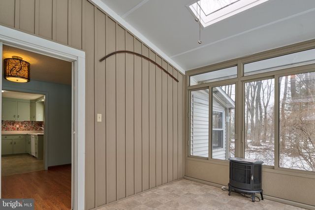 320 LOOP RD, Boalsburg, PA 16827