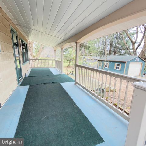 320 LOOP RD, Boalsburg, PA 16827