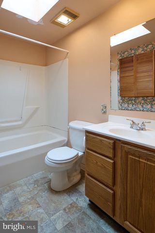 320 LOOP RD, Boalsburg, PA 16827