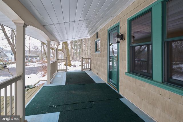 320 LOOP RD, Boalsburg, PA 16827