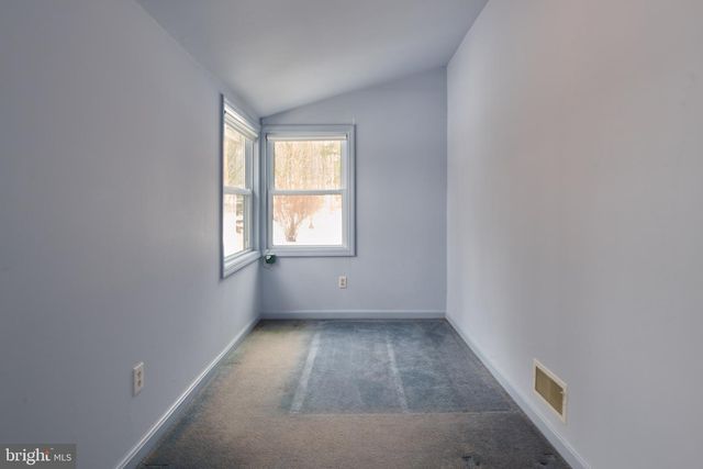 320 LOOP RD, Boalsburg, PA 16827