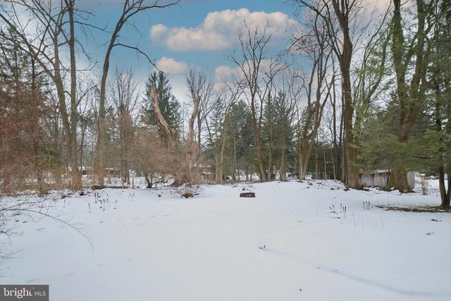 320 LOOP RD, Boalsburg, PA 16827