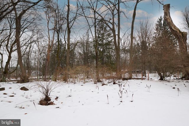 320 LOOP RD, Boalsburg, PA 16827