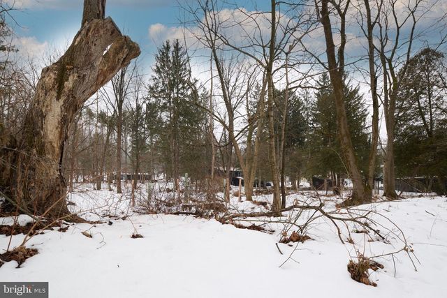 320 LOOP RD, Boalsburg, PA 16827