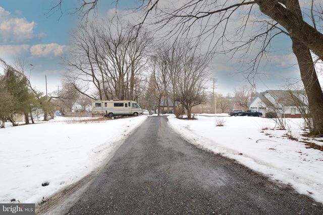 320 LOOP RD, Boalsburg, PA 16827