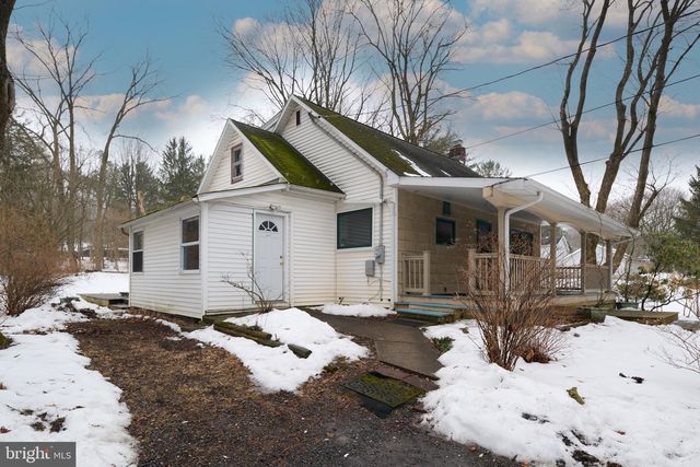 320 LOOP RD, Boalsburg, PA 16827