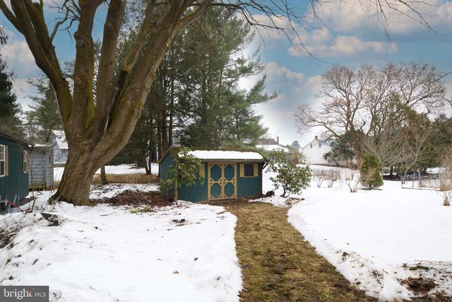 320 LOOP RD, Boalsburg, PA 16827