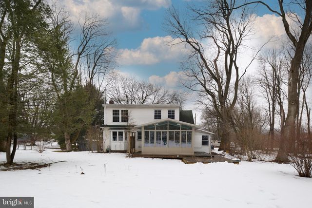 320 LOOP RD, Boalsburg, PA 16827