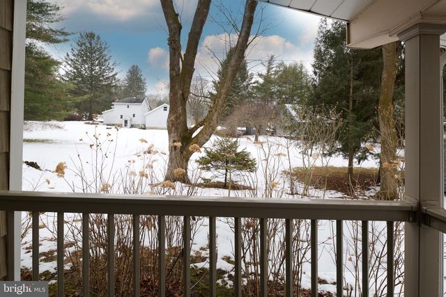 320 LOOP RD, Boalsburg, PA 16827