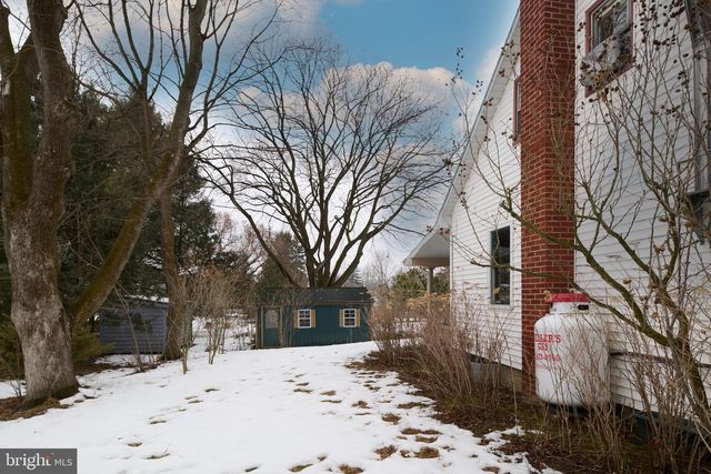 320 LOOP RD, Boalsburg, PA 16827