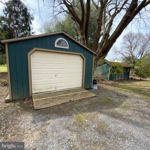 320 LOOP RD, Boalsburg, PA 16827