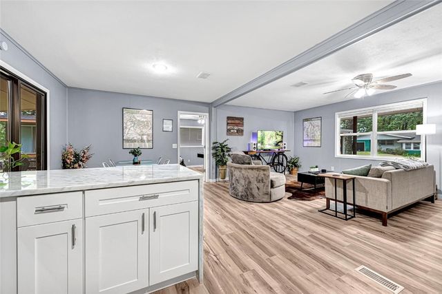 6 Ipswich Drive, Bella Vista, AR 72714