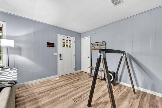 6 Ipswich Drive, Bella Vista, AR 72714