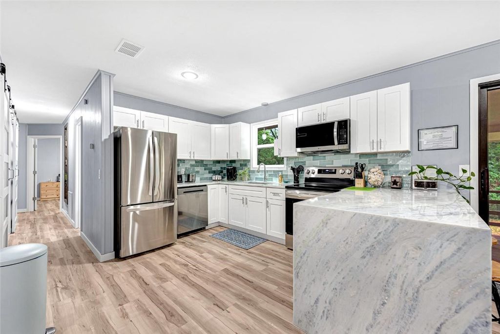 6 Ipswich Drive, Bella Vista, AR 72714