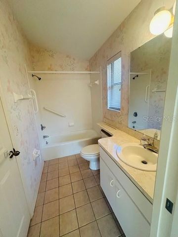 668 JAMAICA CIRCLE, Lakeland, FL 33803