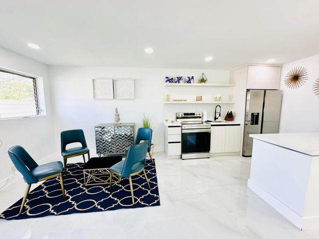 2316 Freedom Street, Hollywood, FL 33020