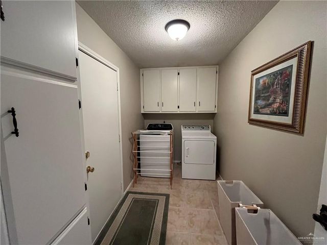 424 Rexine Drive, Alamo, TX 78516