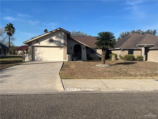424 Rexine Drive, Alamo, TX 78516