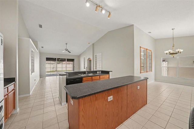 5146 NEW SAVANNAH CIRCLE, Wesley Chapel, FL 33545