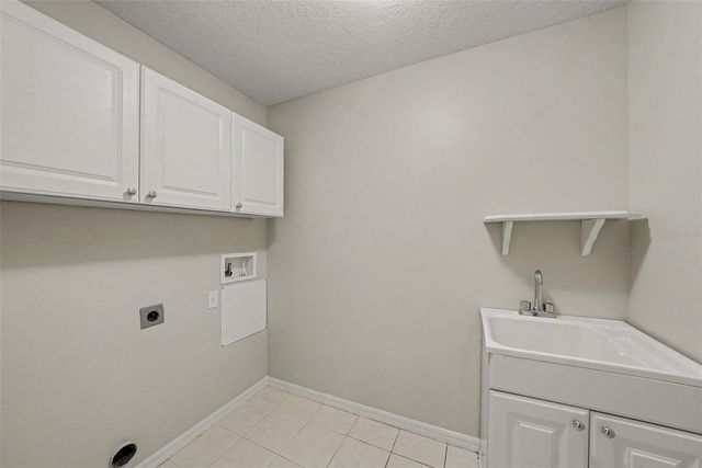 5146 NEW SAVANNAH CIRCLE, Wesley Chapel, FL 33545