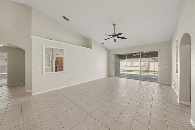 5146 NEW SAVANNAH CIRCLE, Wesley Chapel, FL 33545