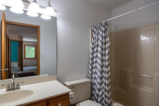 1752 HUNTERS GLEN DRIVE, Oshkosh, WI 54904