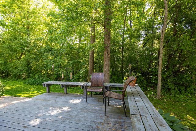 1752 HUNTERS GLEN DRIVE, Oshkosh, WI 54904