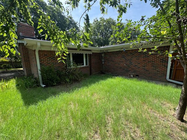 3703 Pecan Park Drive, Weatherford, TX 76087