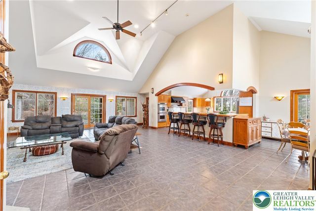 40 Christman Road, Maxatawny Twp, PA 19530