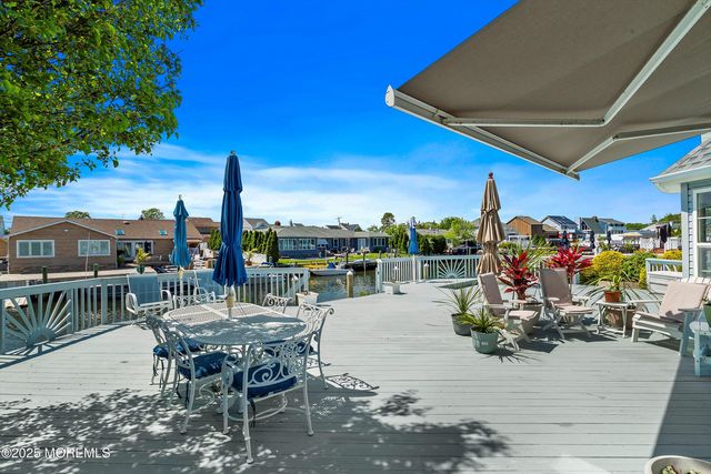 20 Meadow Point Drive, Brick, NJ 08723