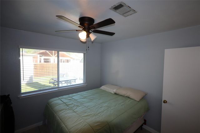 7003 Apperson ST, Del Valle, TX 78617