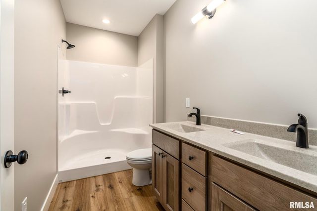 207 S Rowatt Street, Cambria, IL 62915