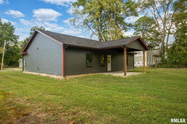 207 S Rowatt Street, Cambria, IL 62915