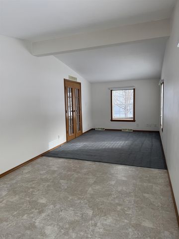 48 Sagebrush Drive, Rochester, NH 03867