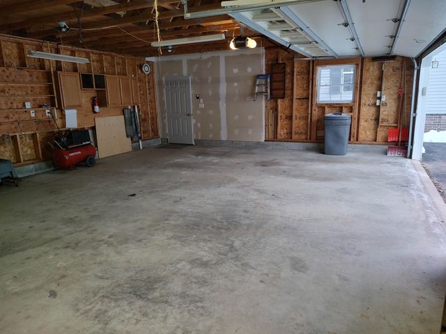 48 Sagebrush Drive, Rochester, NH 03867