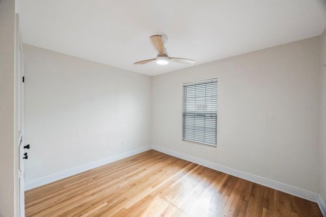 5020 15TH AVENUE N, St Petersburg, FL 33710