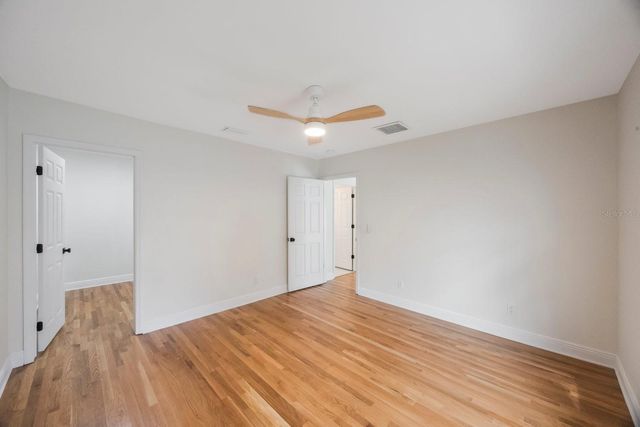 5020 15TH AVENUE N, St Petersburg, FL 33710