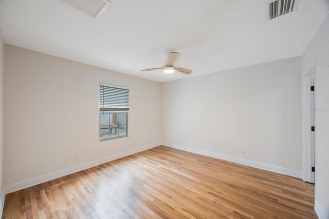 5020 15TH AVENUE N, St Petersburg, FL 33710