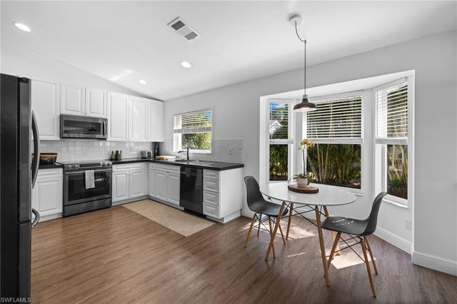 12240 Eagle Pointe CIR, Fort Myers, FL 33913