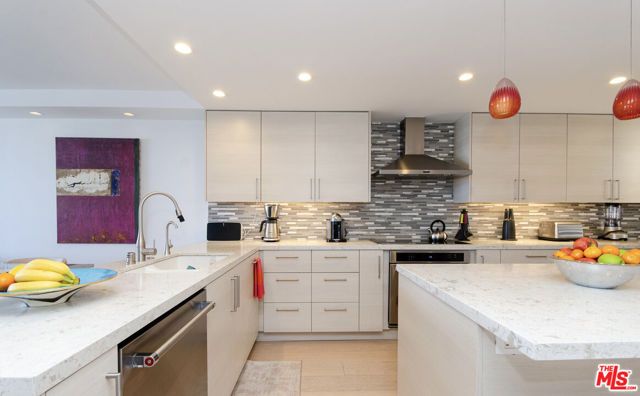 4335 Marina City 642, Marina Del Rey, CA 90292