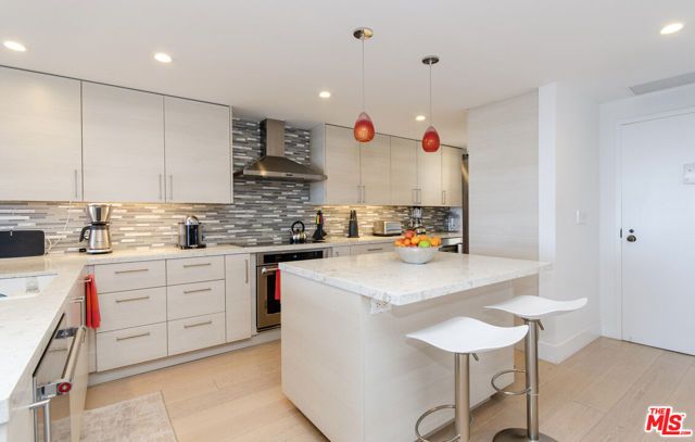 4335 Marina City 642, Marina Del Rey, CA 90292