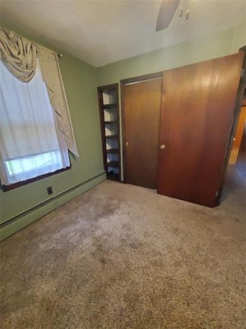 117 Farnum Pike, Smithfield, RI 02917