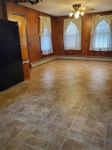 117 Farnum Pike, Smithfield, RI 02917