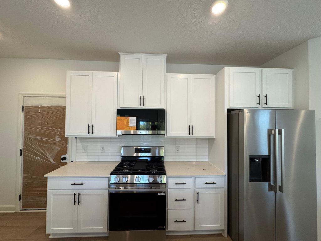 11137 203rd Street W, Lakeville, MN 55044 — photo 2