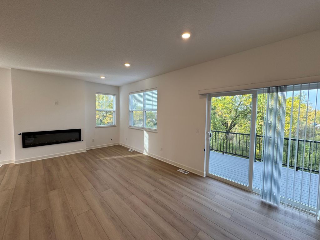 11137 203rd Street W, Lakeville, MN 55044 — photo 4