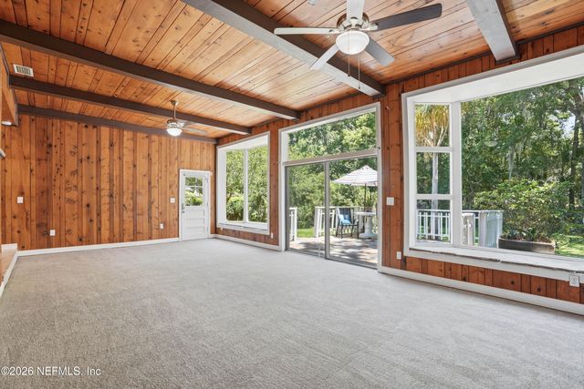 4239 PEACHTREE Circle E, Jacksonville, FL 32207