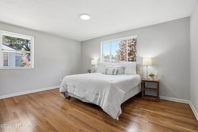 4239 PEACHTREE Circle E, Jacksonville, FL 32207