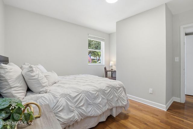 4239 PEACHTREE Circle E, Jacksonville, FL 32207