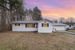 103 W Ludington Drive, Farwell, MI 48622