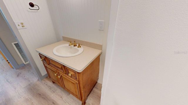 488 MARINA LANE, Tavares, FL 32778